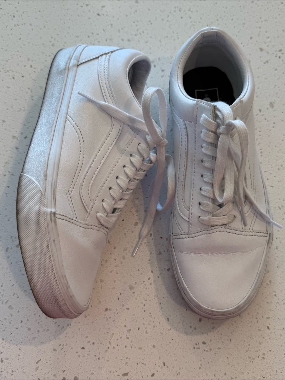 VANS Old Skool White Leather Casual Athletic Sneakers Womens 9.5 Shoe Mens 8